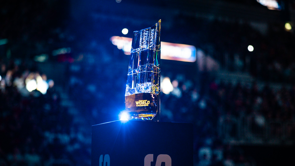 rlcs-trophy.png