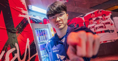 faker-out-with-injury.jpg