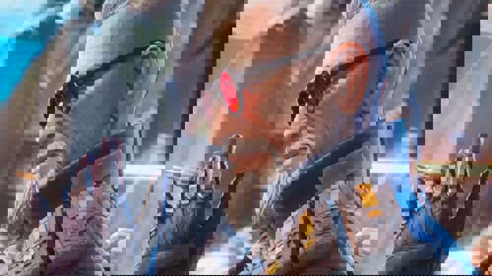 Ballistic abilities, tips, & best weapons to master the character in Apex Legends