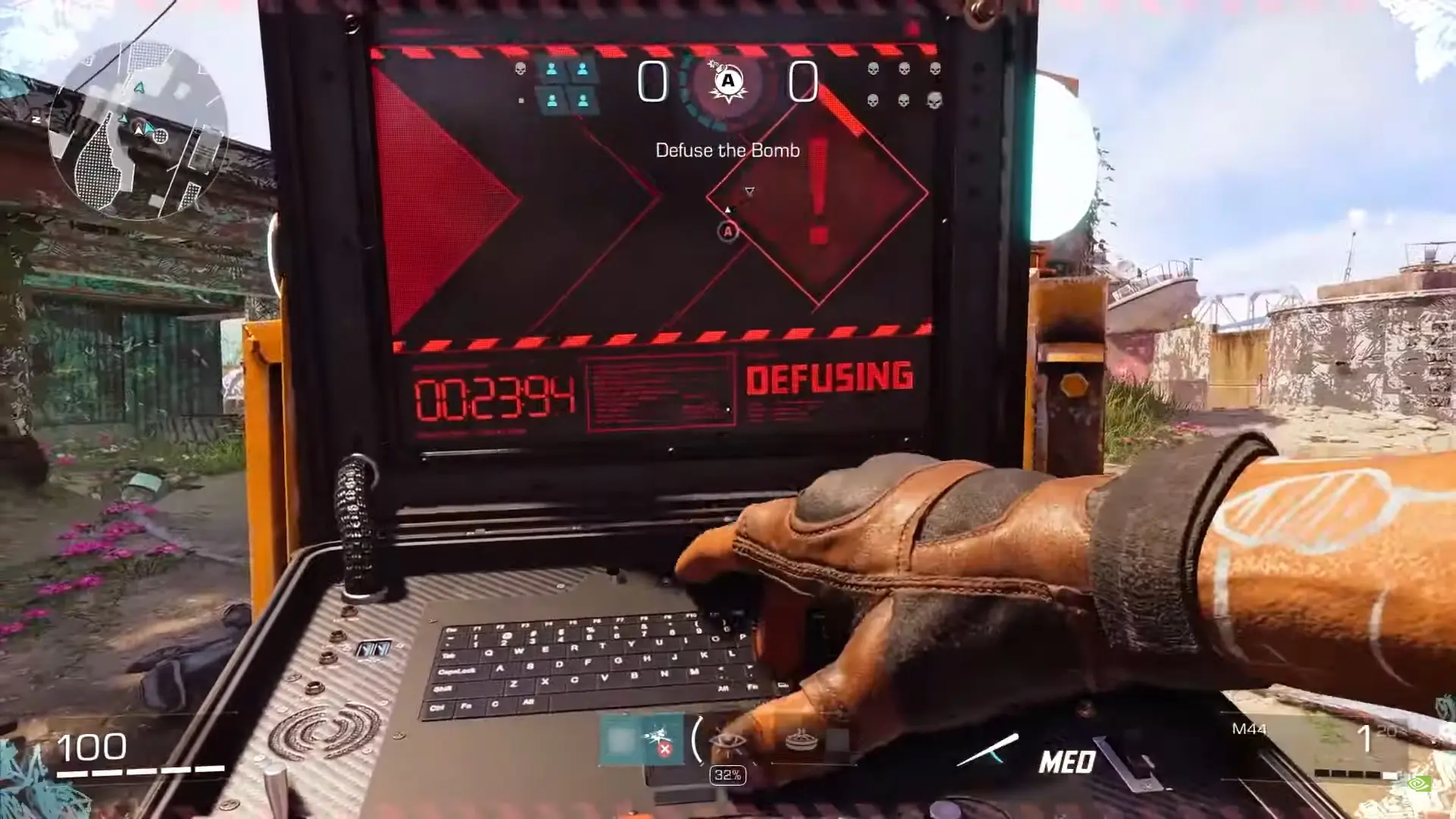 Defusing a bomb in Bomb Mode in XDefiant