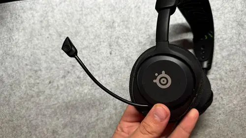 SteelSeries Arctis Nova 5 mic