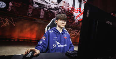 faker-hand-jury.jpg