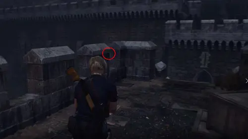 Resident Evil 4 Remake: Castle Gate Blue Medallions